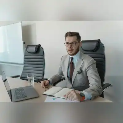 袁婷